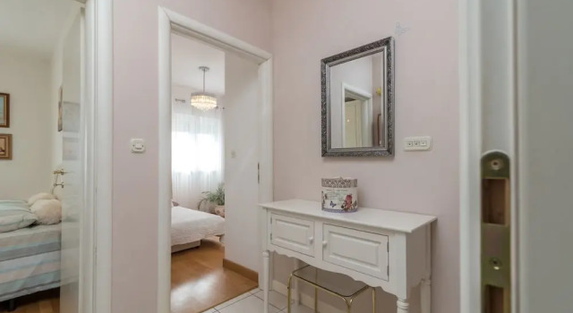 Apartment Pino, Забронировать Апартаменты/квартира Трогир 