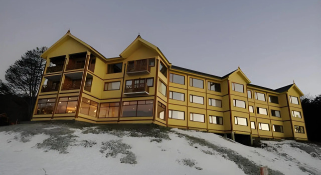 Altos Ushuaia Hotel & Resto
