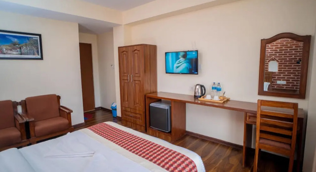 Madhuban Hotel, Забронировать Отель Отели Катманду с парковкой, рядом с Garden of Dreams, Парковка