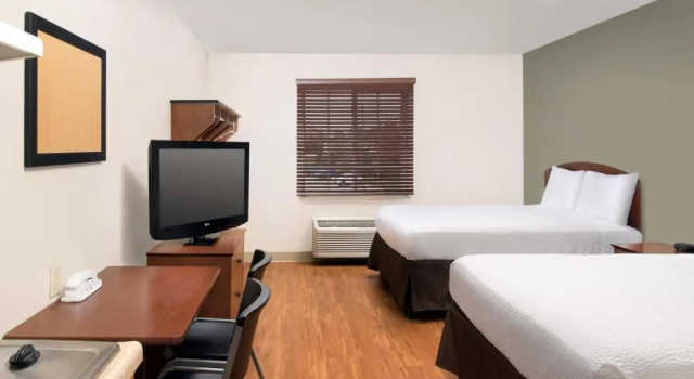 Четырёхместный номер Standard Extended Stay America Select Suites - Omaha - Southwest