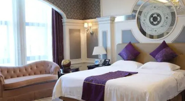 Люкс Presidential Oriental International Hotel (Leping City Donghu Park Branch)