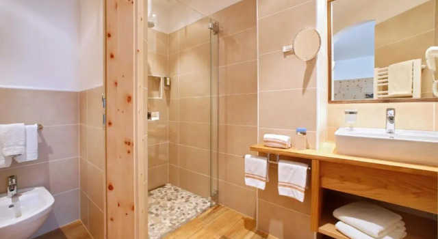Двухместный номер Standard с балконом Hotel Edda