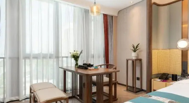 Люкс Deluxe Shanshui S Hotel (Jiangmen Pengjiang Wanda Plaza Branch)