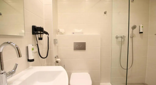 Двухместный номер Standard с балконом и с видом на реку Hotel Straubs Schöne Aussicht