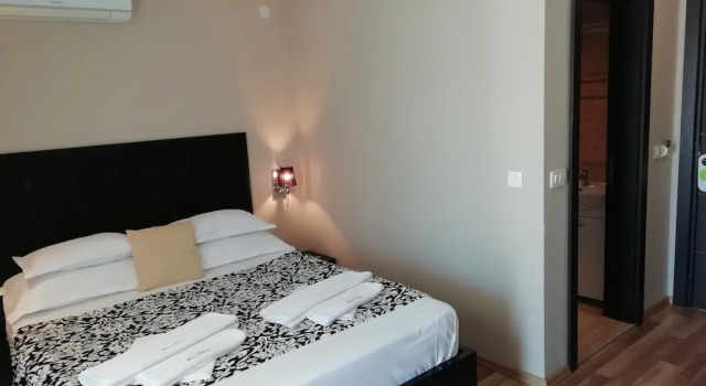 Двухместный номер Comfort с балконом и с видом на город Apartments and Rooms Grand Palazzo