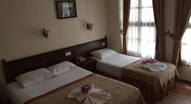 Четырёхместный номер Standard Reutlingenhof Boutique Hotel - Special Class