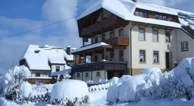 Maierhof, Забронировать Отель Отели Оберрид с бассейном, Бассейн