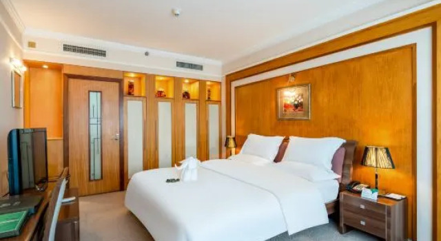 Люкс Executive Guandu Hotel - Kunming