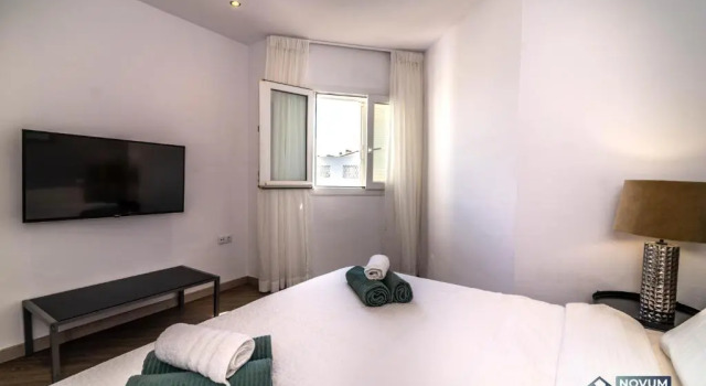 Апартаменты Lovely 1 BDRM Rental Unit w/ Pool in Puerto Banús