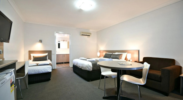 The Aberdeen Motel, Book Motel Dubbo Central West NSW