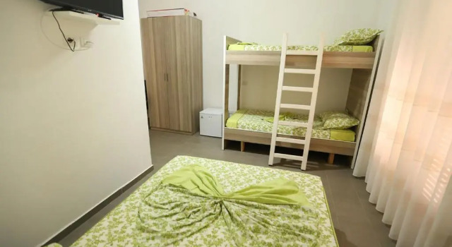 Четырёхместный номер Standard Hotel Jaho
