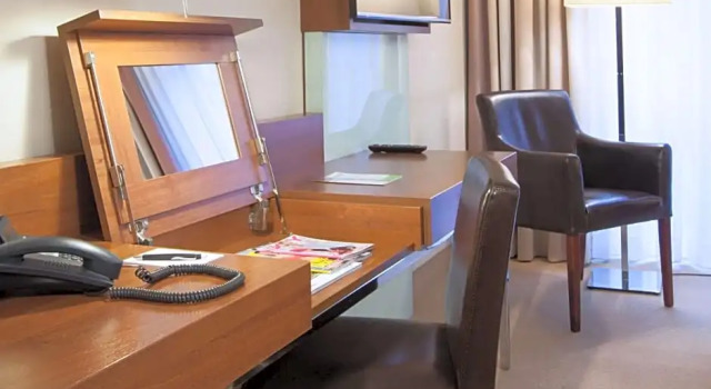 Двухместный номер Deluxe Lindner Hotel Hamburg am Michel, part of JdV by Hyatt