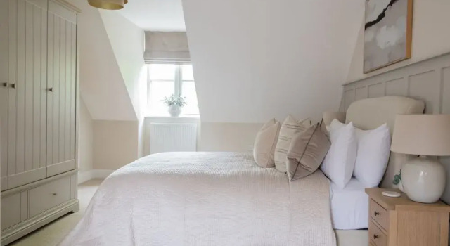 Stylish 3Bd Townhouse In Central Winchester, Rezervasyon Tatil Evi Merseyside villalar, Villa