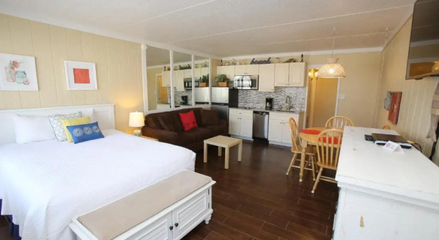 Студия Beachcomber Resort