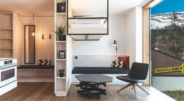 Студия Riders Hotel