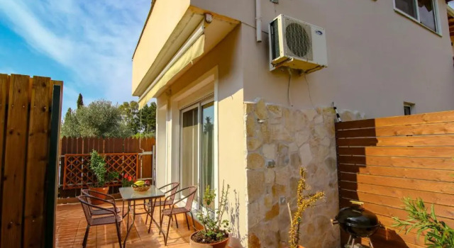 Коттедж c 1 комнатой Aggeliki's Hideaway