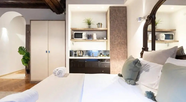 Villa Luciano - Luxury Design Apartments, Забронировать Апартаменты/квартира Спанья Рим, рядом с Посольство США в Риме