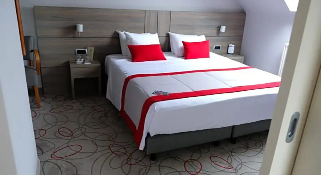 Трёхместный номер Comfort Ibis Styles Charleroi Airport Aero 44