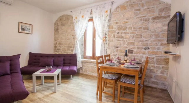 Apartamento sótano Apartment Irma
