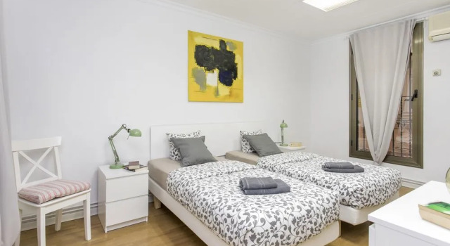 Stunning Apartment Bruc