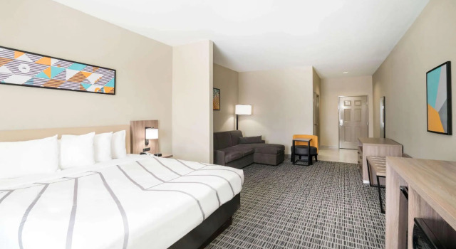 Двухместный номер Deluxe La Quinta Inn & Suites by Wyndham Montgomery