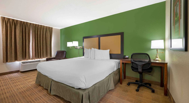 Люкс Extended Stay America Suites - Champaign - Urbana