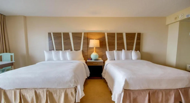 Четырёхместный номер Standard Grand Hotel Ocean City Oceanfront