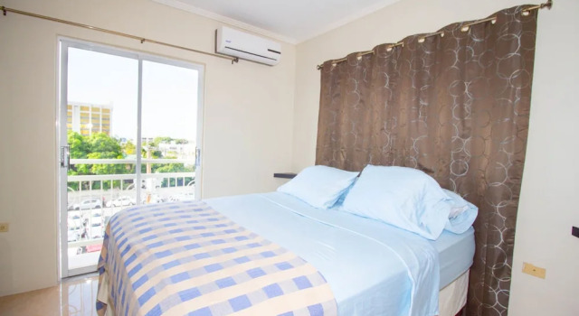 Апартаменты Luxury The Bailey's New Kingston Suites