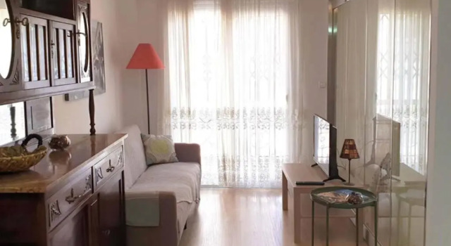 Апартаменты Central apt with private rooftop and stunning view