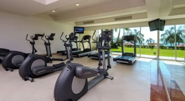 Beachfront Grand Venetian condo, Rezerwuj Apartament Apartamenty w Jalisco, Apartament