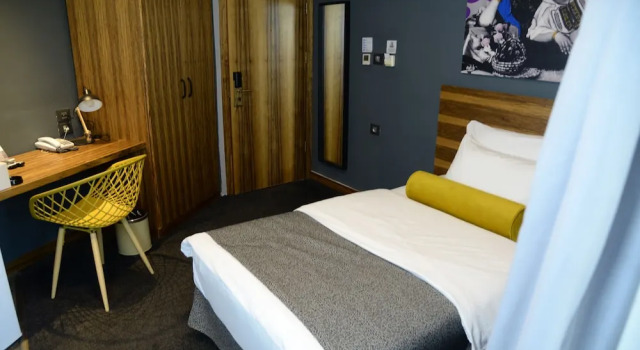 Номер Standard Royal Court Hotel