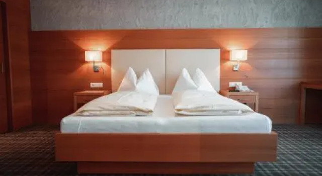 Hotel Sonnenhof, Забронировать Отель Отели и гостиницы Кастельротто, рядом с Подъемник Маринценлифт, Отель
