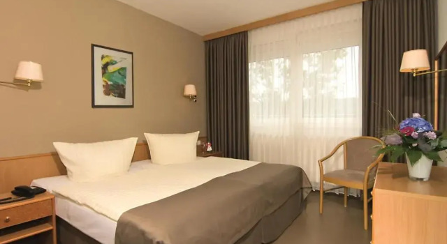 Camera Standard Hotel Logotel
