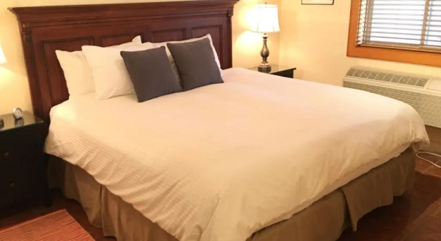 Двухместный номер Deluxe All Seasons Bed & Breakfast