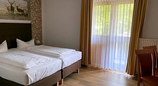 Hotel Wastlsäge, Varaa Hotelli Hotellit Baijeri pysäköinnillä, Pysäköinti