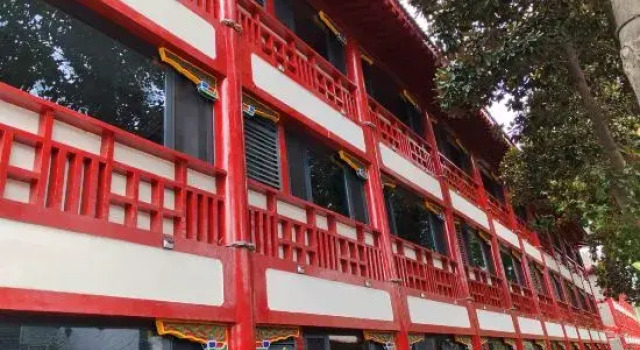 Fufeng Guanzhong Style Park Hot Spring Hotel, Prenota Hotel Baoji Shaanxi