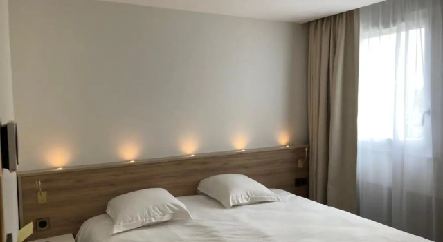 Номер Superior Brit Hotel Angers Parc Expo - LAcropole