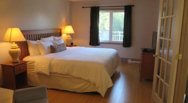 Viamede Resort, Varaa Lomakeskus Woodview Ontario