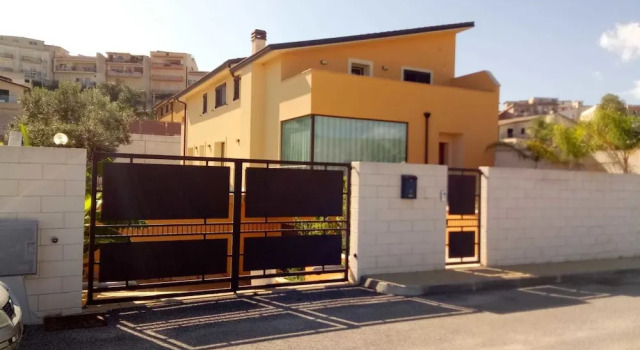 Uluwuud, Book Hotel Hotels in Sicily with Parking, Parking