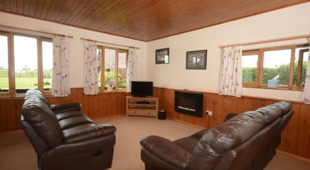 Hardy Lodge