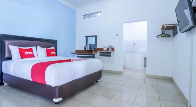 Двухместный номер Standard RedDoorz at Debalcon Accomodation Kuta Bali