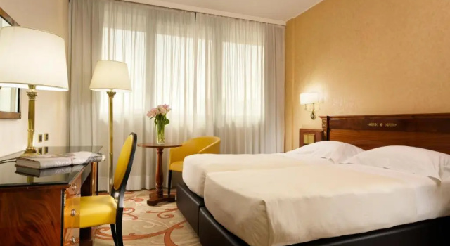 Двухместный номер Superior UNA Hotels Scandinavia Milano