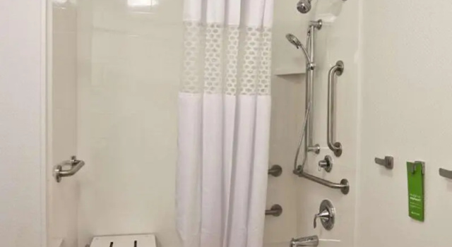Четырёхместный номер Standard c 1 комнатой Hampton Inn & Suites Chillicothe