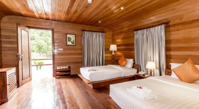 Семейный номер Deluxe Angkor Heart Bungalow
