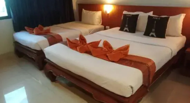 Полулюкс K2 Hotel @ Airport