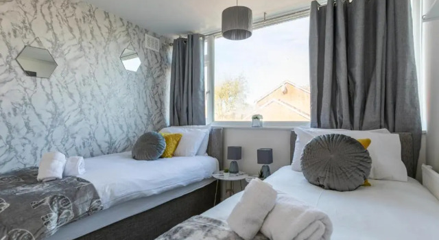 Stylish House & Work and Leisure inc FREE Parking & BHX Airport by ComfyWorkers, Varaa Hotelli Coventry West Midlands