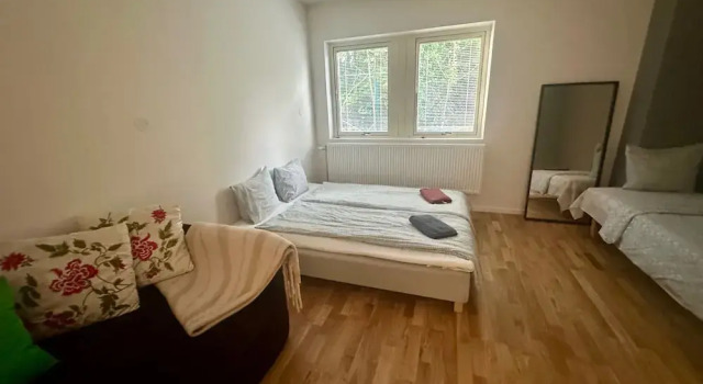 Big Studio Apartment in Sollentuna, Stockholm, Varaa Huoneisto Sollentuna Tukholma