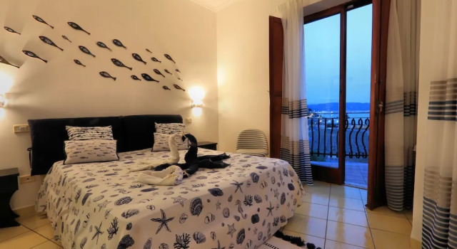 Люкс с балконом и с видом на море Due Relais - Panoramic Sea View Suites