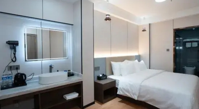 Люкс Business Urban Garden Hotel (HaiNan Ding'an County Bus Station Branch)