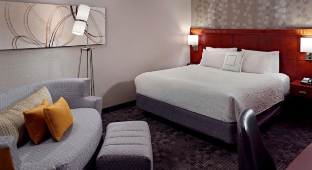 Номер Superior Sonesta Select Atlanta Cumberland Galleria Ballpark